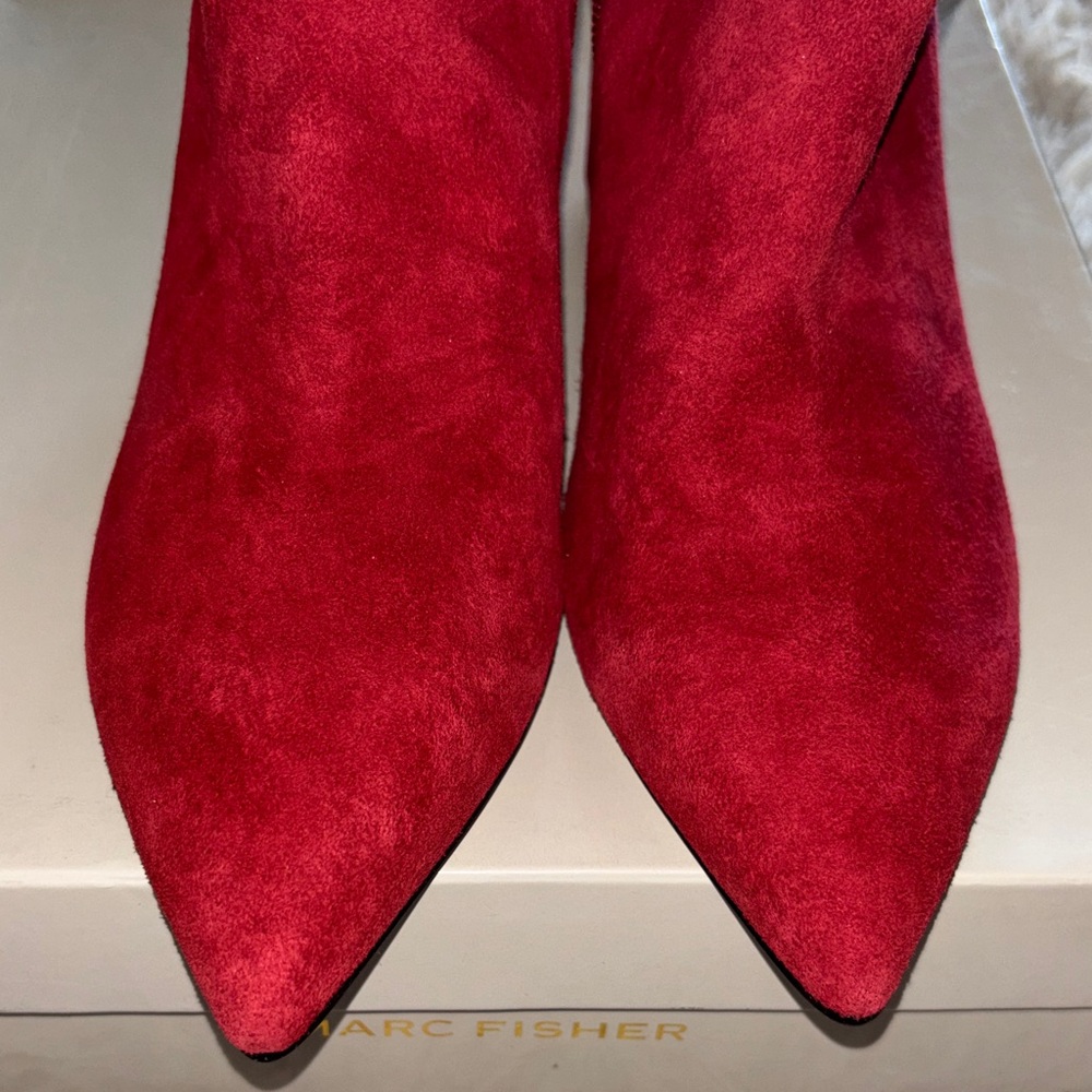 Marc Fisher Red Suede Pointed Toe Ankle Booties - Picture 2 of 7